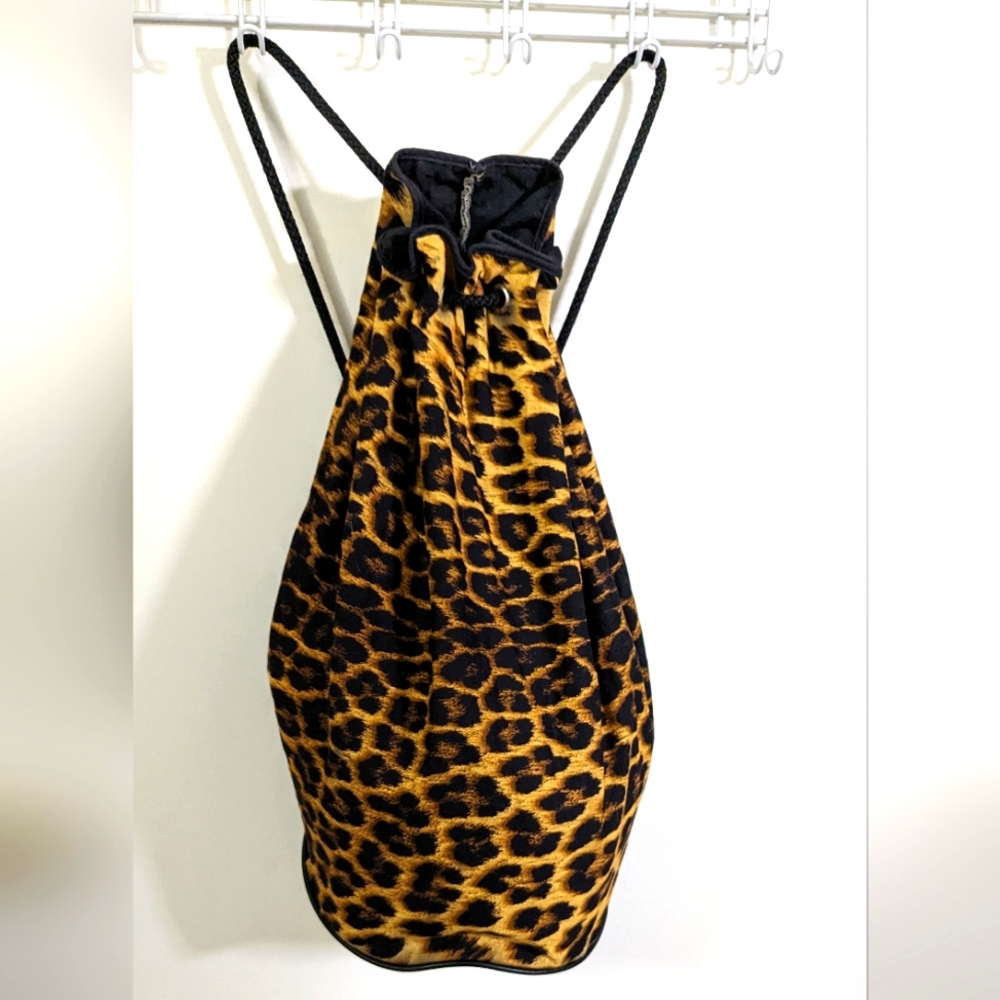 Cheetah print drawstring bag